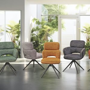 CHAISE CELIA